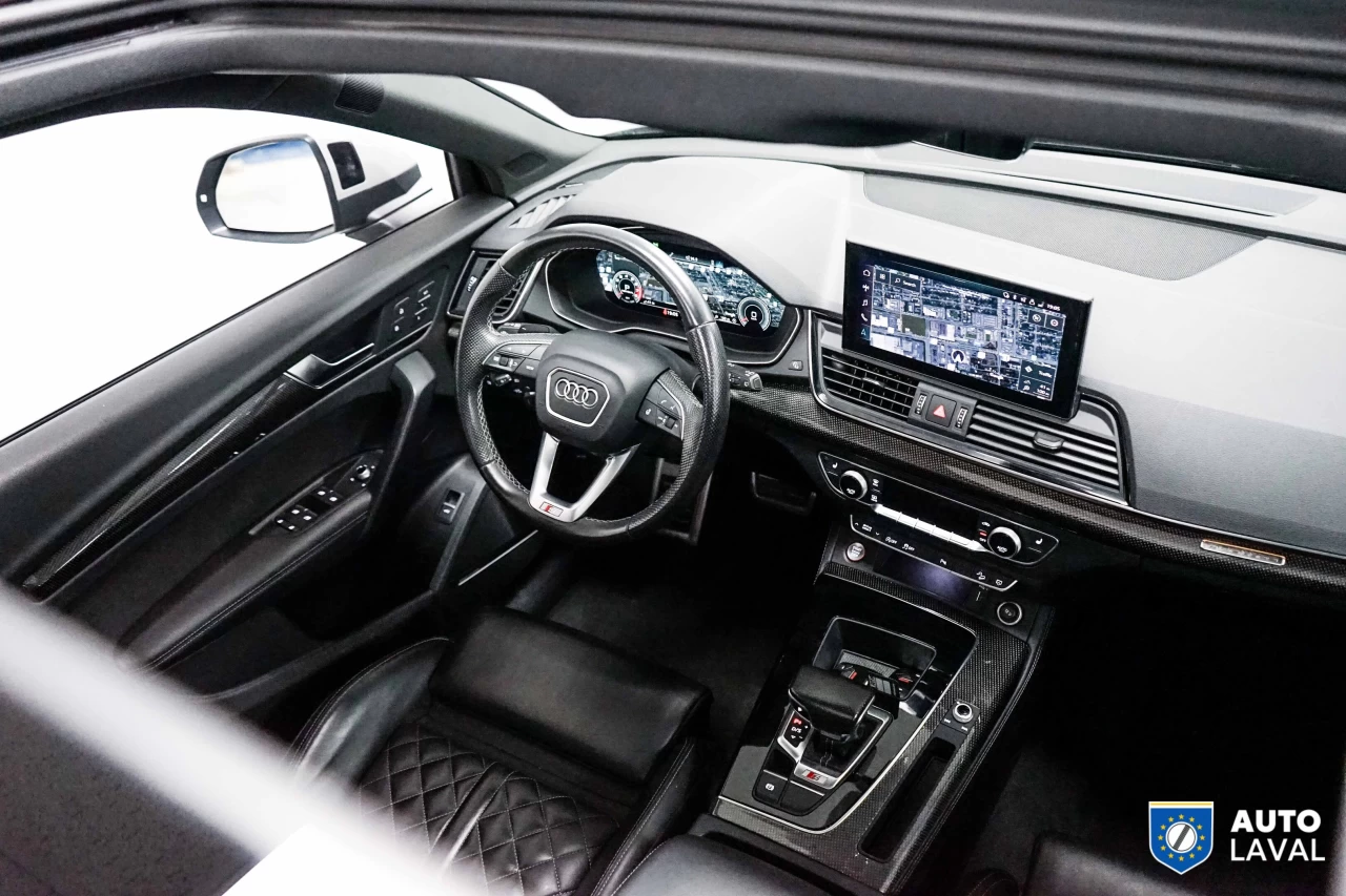 2022 Audi SQ5 TECHNIK  QUANTUM GRAY Image principale