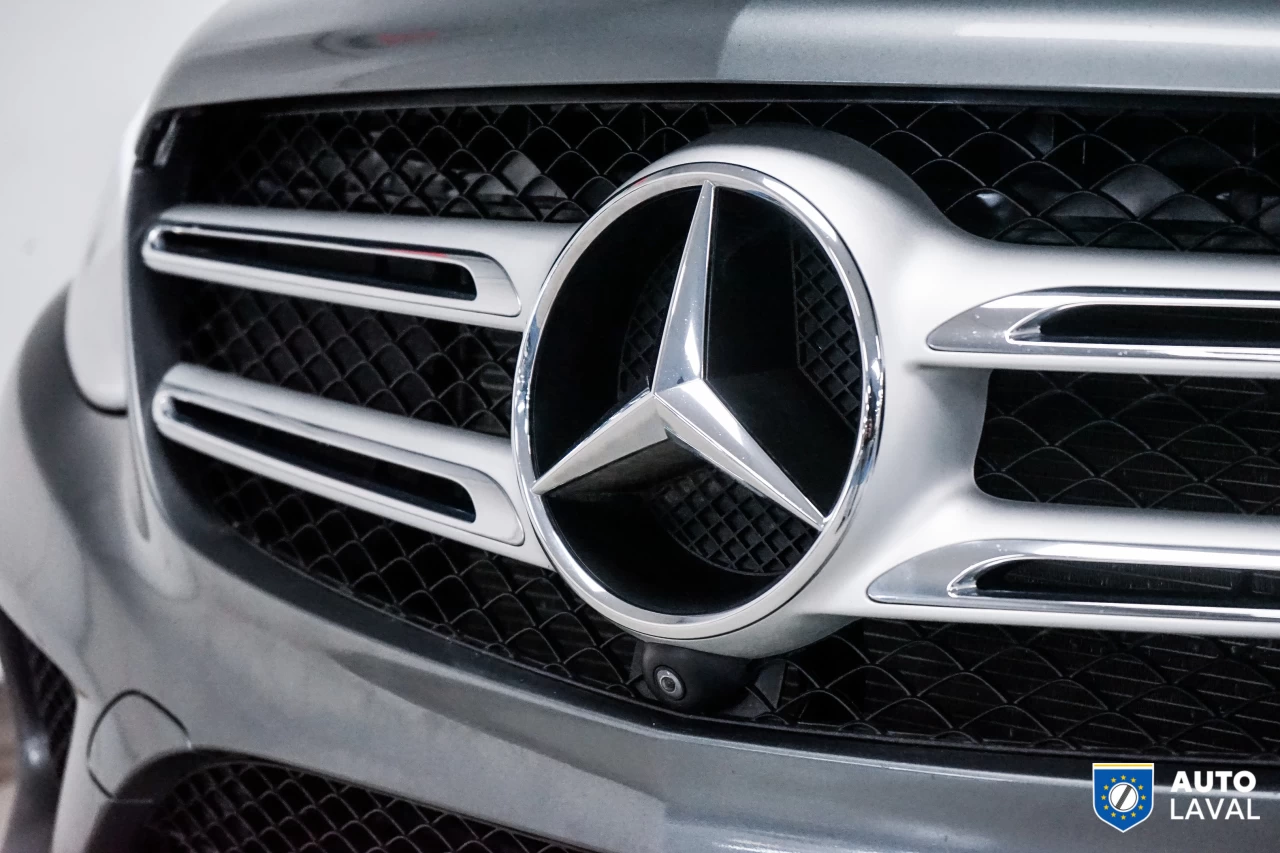 2018 Mercedes-Benz GLE GLE 400 4MATIC SUV Main Image