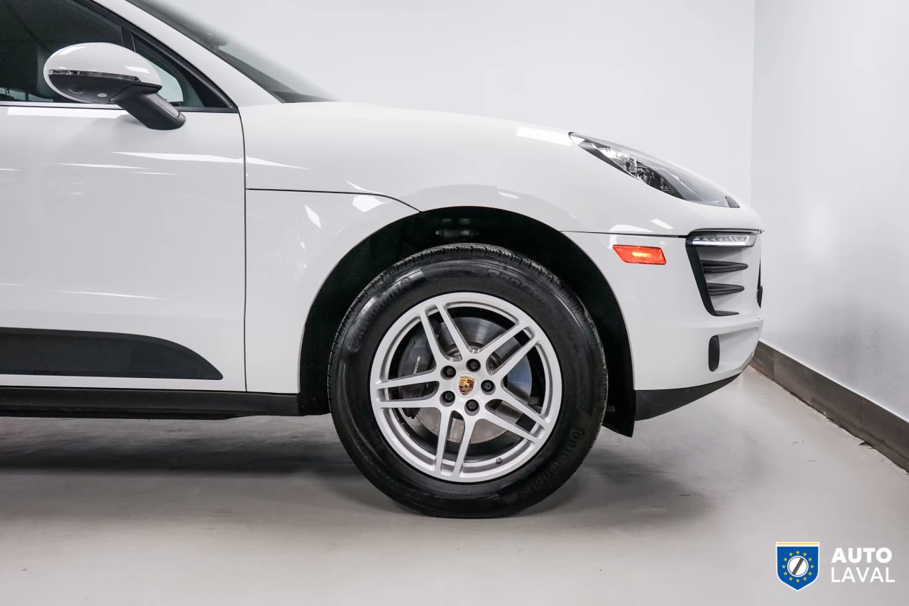 2017 Porsche Macan AWD 4dr Image principale