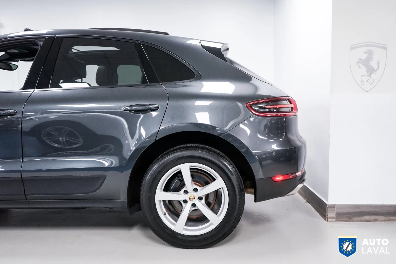 2017 Porsche Macan AWD   BOSE   BACKUP CAM   SUNROOF Image principale