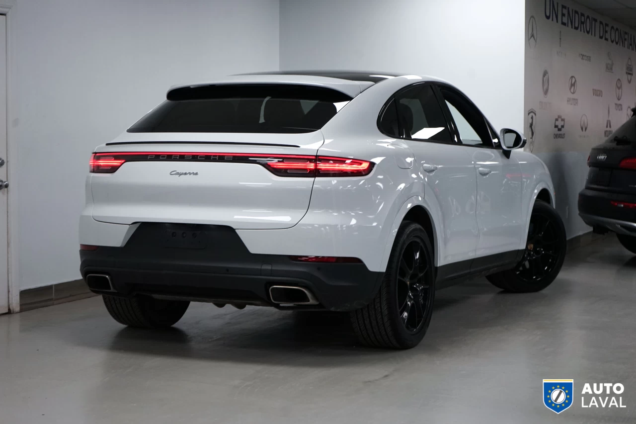 2022 Porsche Cayenne Coupe AWD Image principale