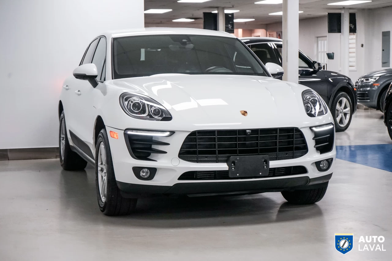 2017 Porsche Macan AWD 4dr Image principale