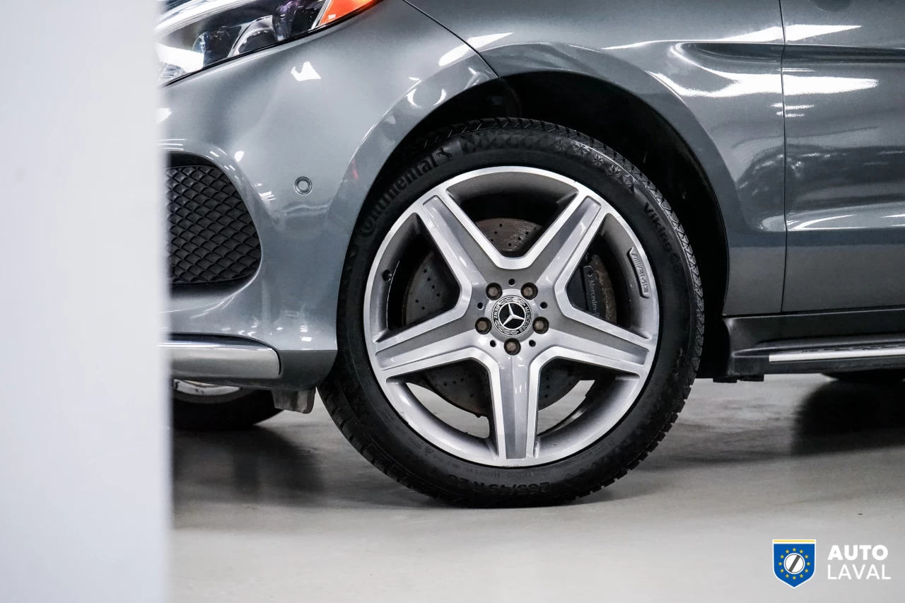 2018 Mercedes-Benz GLE GLE 400 4MATIC SUV Main Image