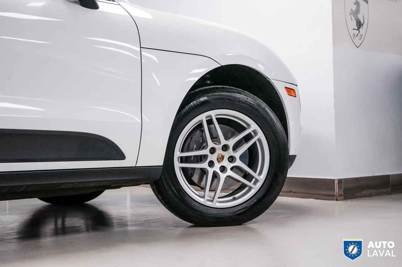 2017 Porsche Macan AWD 4dr Image principale