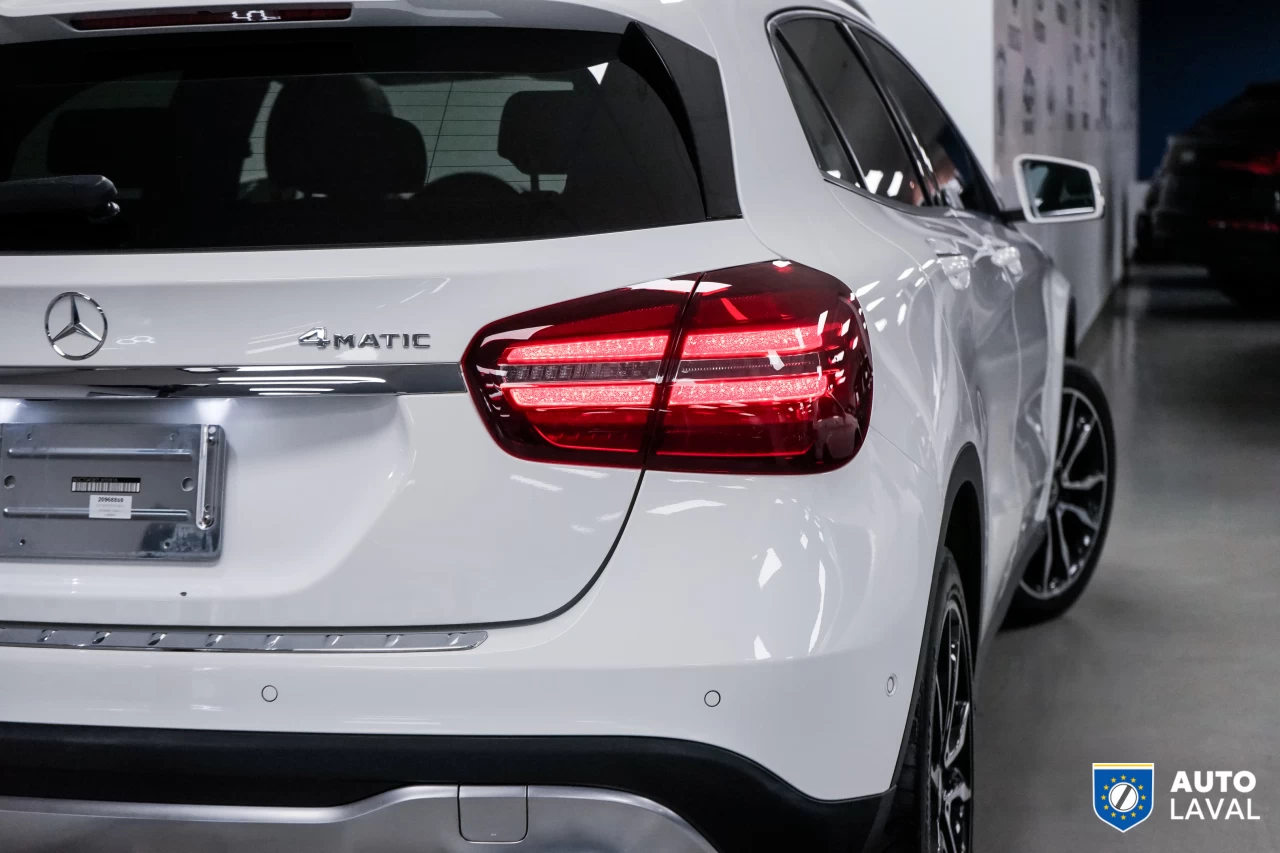 2020 Mercedes-Benz GLA GLA 250 4MATIC SUV Main Image