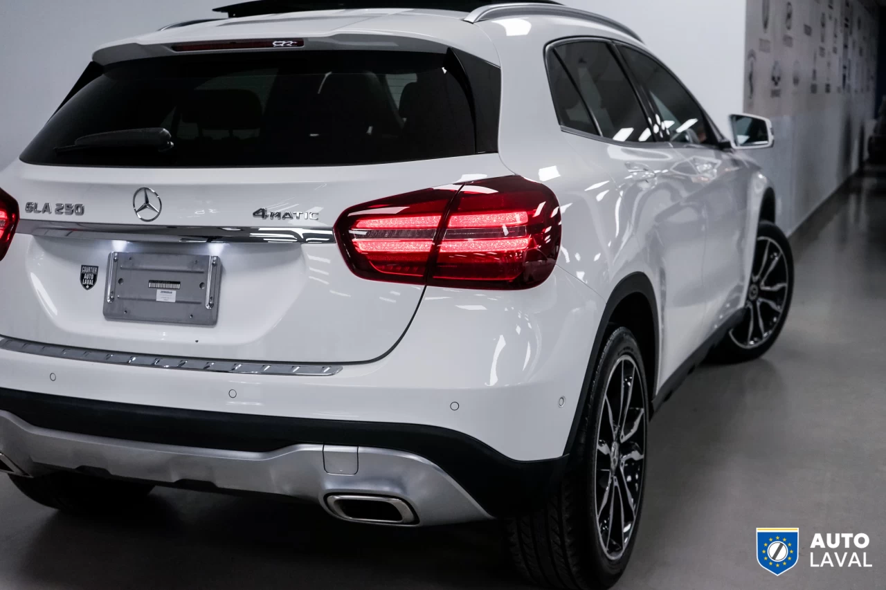 2020 Mercedes-Benz GLA GLA 250 4MATIC SUV Main Image