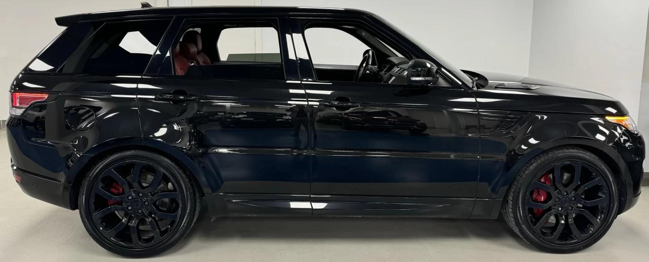 2016 Land Rover Range Rover Sport V8 SC Dynamic - FULL BLACK/RED - LOW KM - 510HP! Image principale