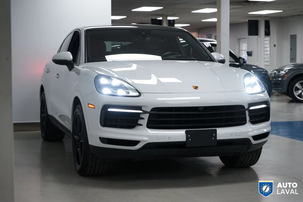2022 Porsche Cayenne Coupe AWD Image principale