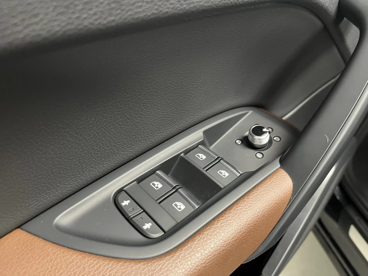 2020 Audi Q5 PREIMUM PLUS AUCUN ACCIDENT Image principale