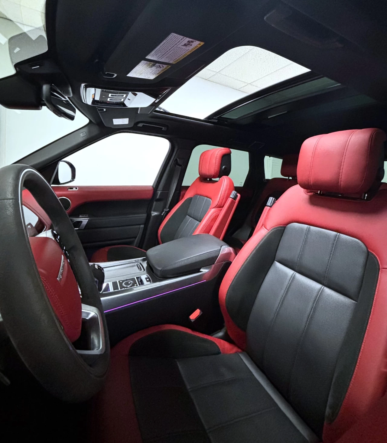 2020 Land Rover Range Rover Sport MHEV HST Image principale