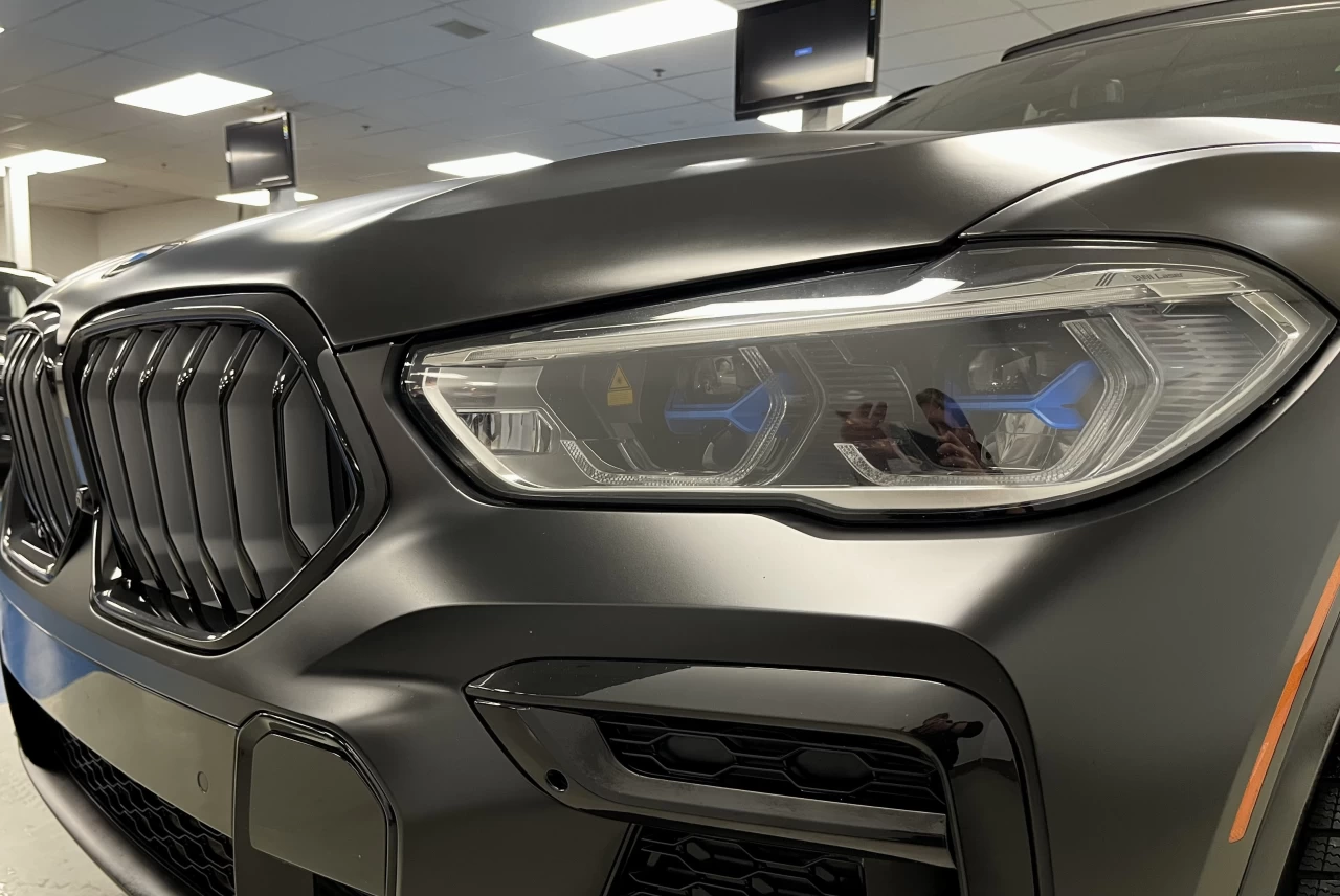 2023 BMW X6 SOLD MSPORT-FROZEN BLACK METALLIC-SKY LOUNGE Image principale