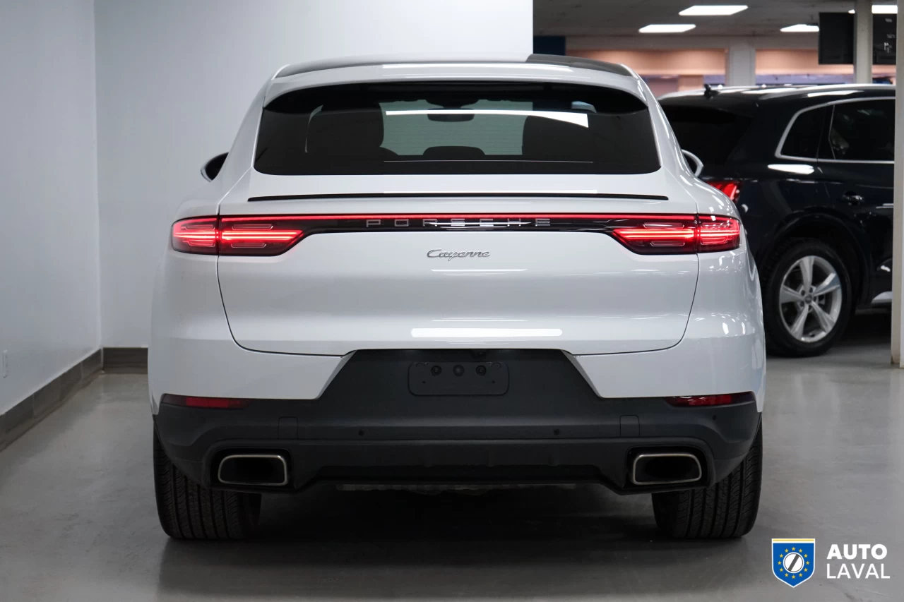 2022 Porsche Cayenne Coupe AWD Image principale