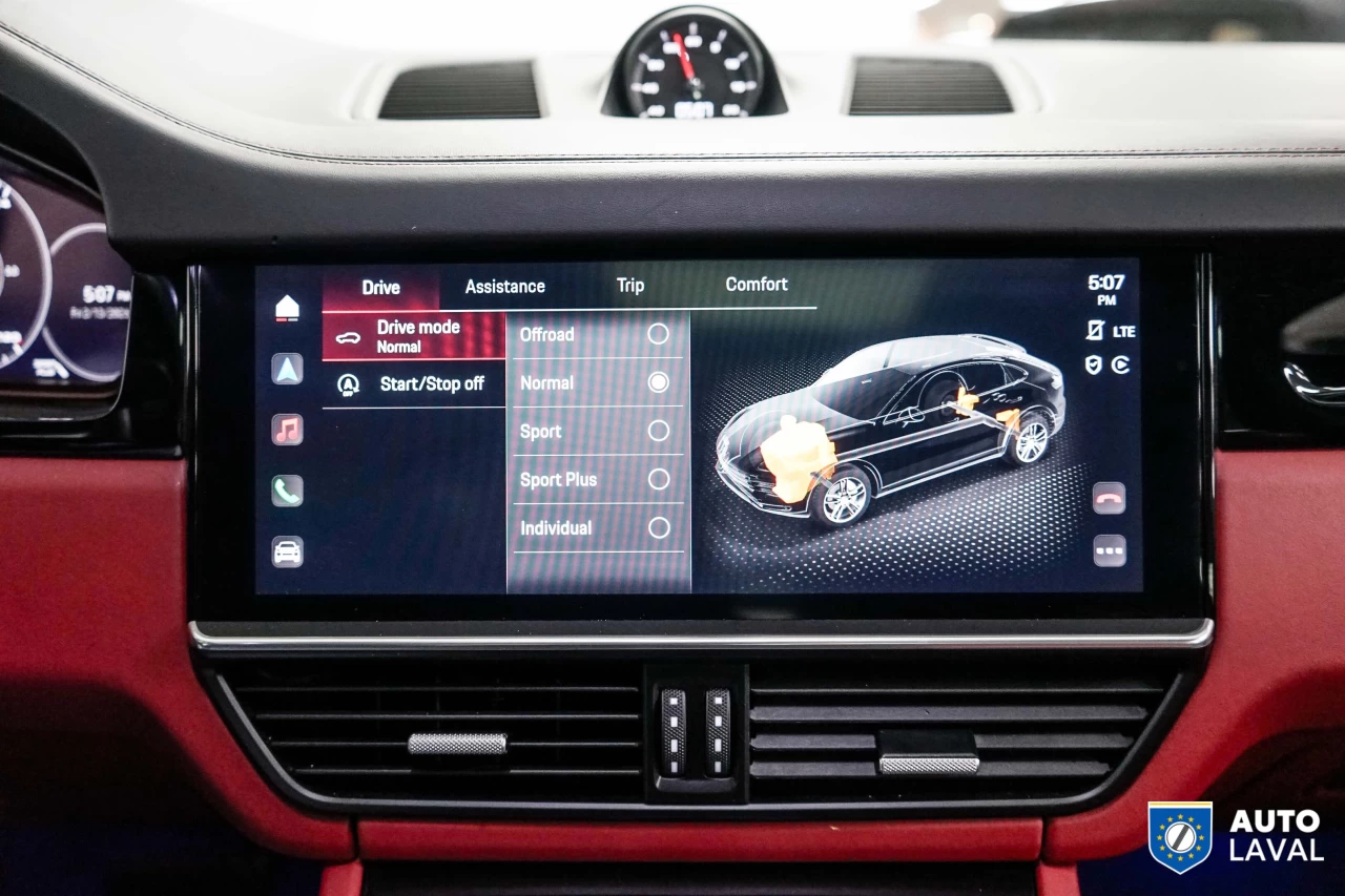 2022 Porsche Cayenne Coupe AWD Image principale