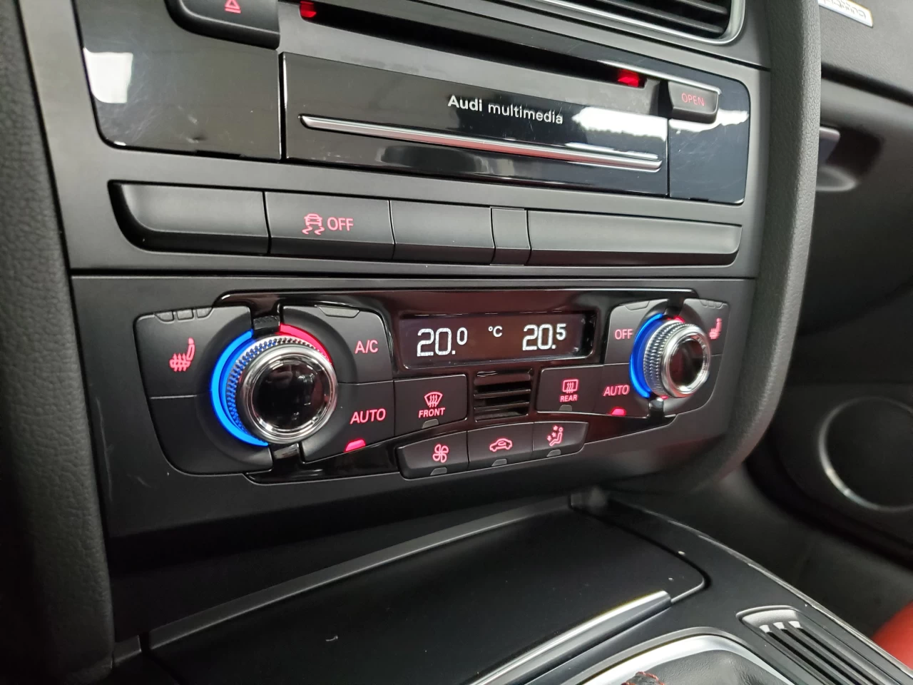 2014 Audi S5 2dr Conv Technik Image principale