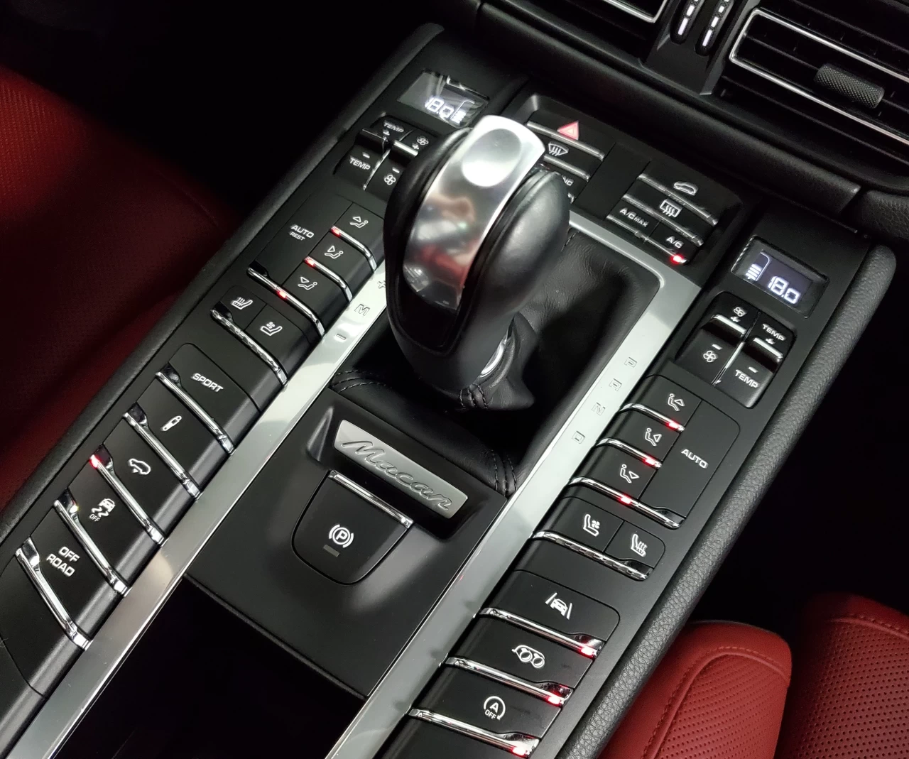 2020 Porsche Macan S AWD Image principale