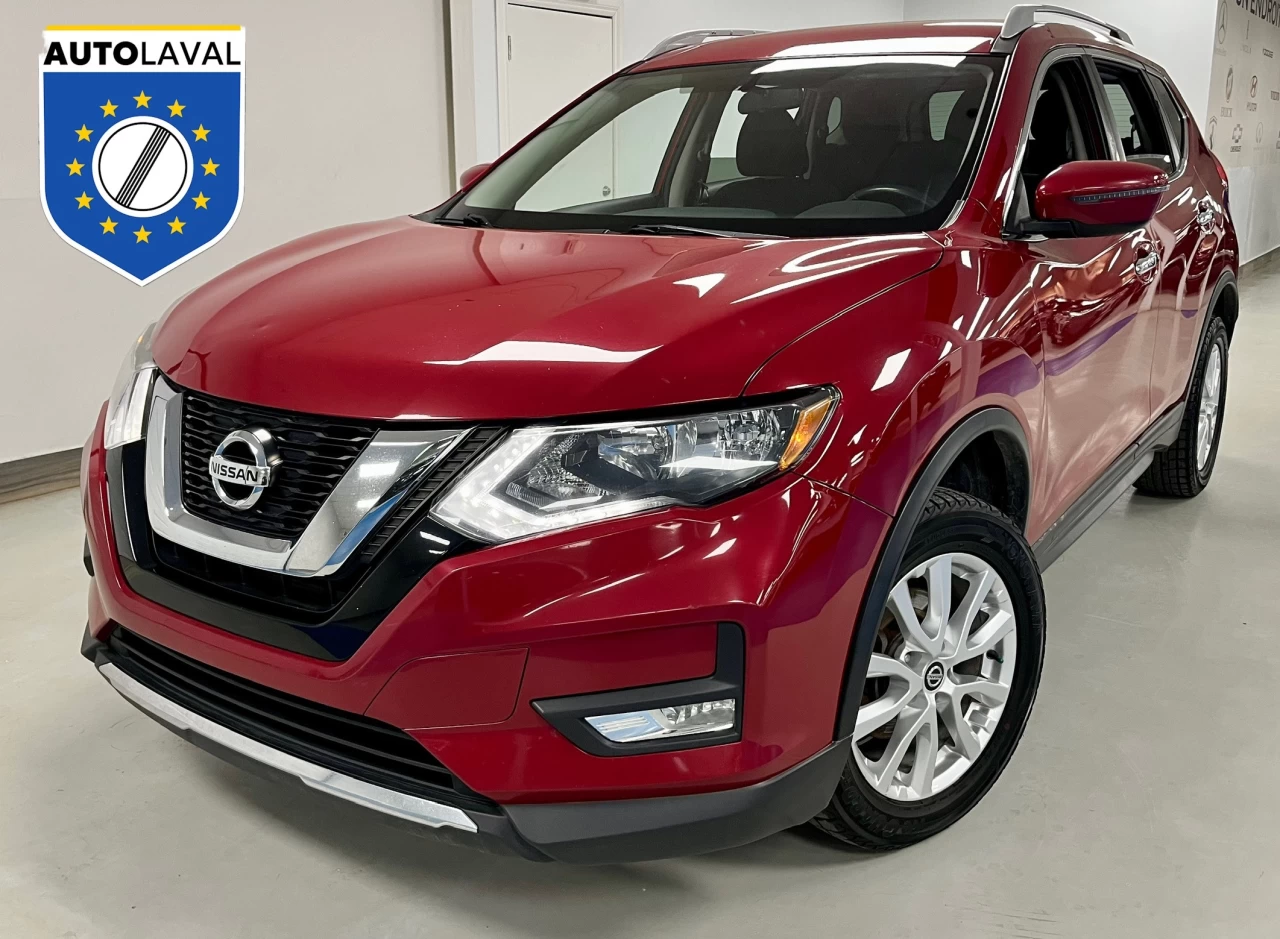 2017 Nissan Rogue AWD 4dr SV Image principale