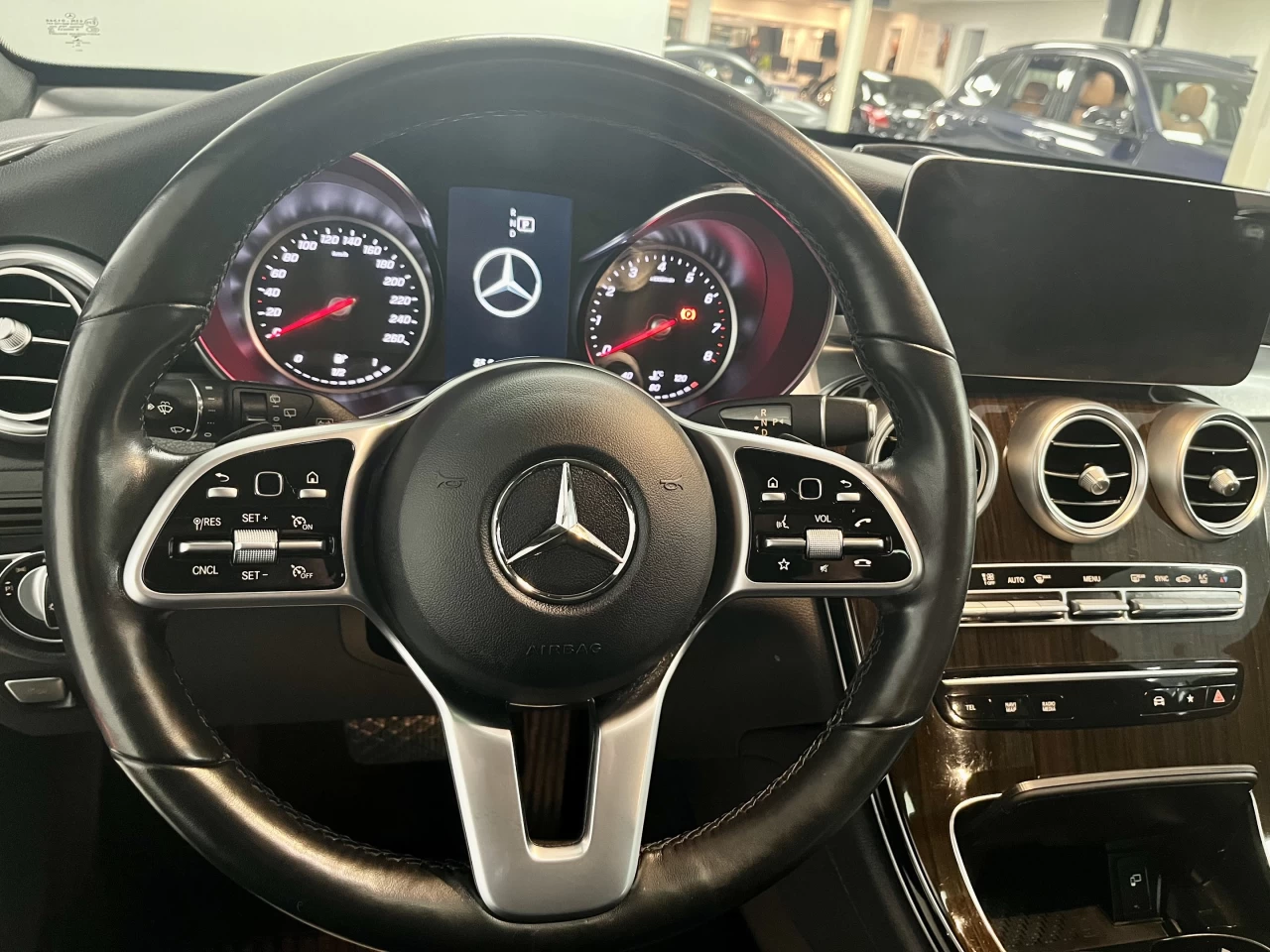 2021 Mercedes-Benz GLC GLC 300 4MATIC SUV *LOW KM* Image principale
