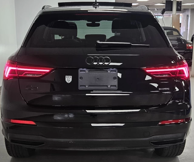 Audi Q3 45 TFSI quattro LOADED ROOF 2023